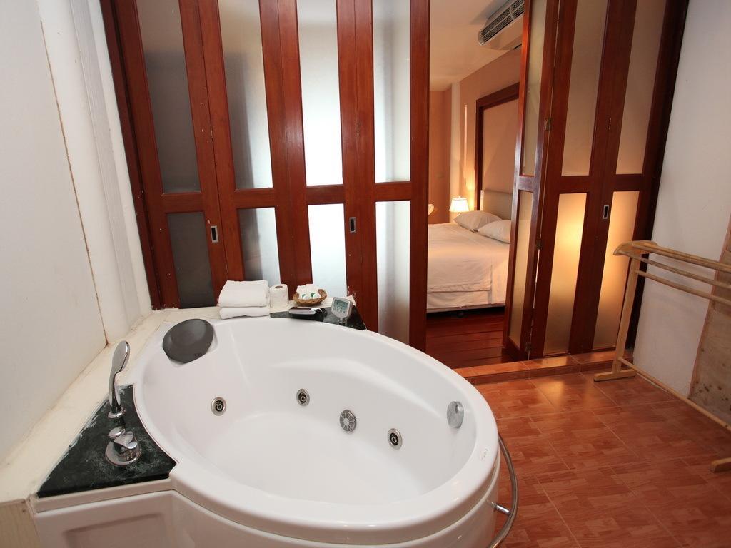 Hotel Smor Village HHQ